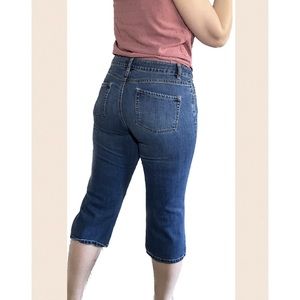 Mid Rise Capri Jeans, worn only a few times